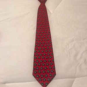 Vineyard Vines Holiday Tie
